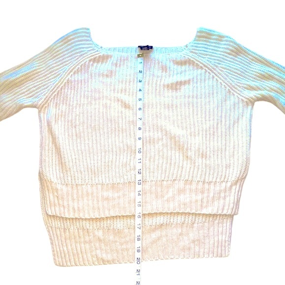 RUE 21 | KNITTED LONG SLEEVE HI-LO TOP - Picture 7 of 10